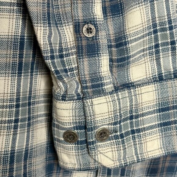 Kuhl DILLINGR™ Plaid Flannel Shirt Outdoor Workwear - Olive/Sage/Grey - L - Picture 8 of 9